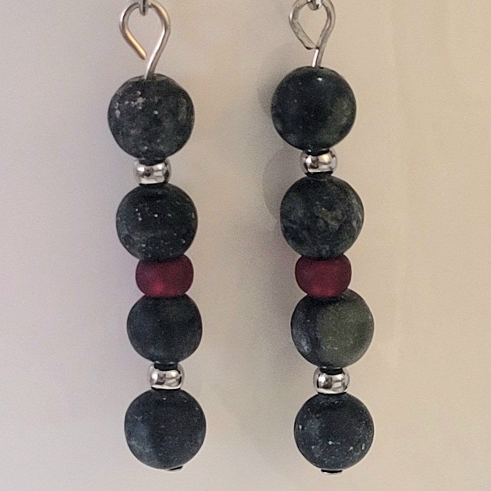 Chic Black and Red Beaded Earrings